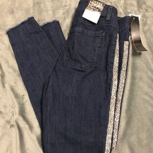 NWT Tinseltown jeans